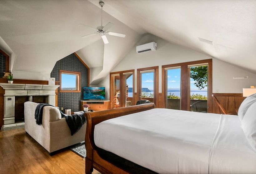 فندق Saratoga Inn