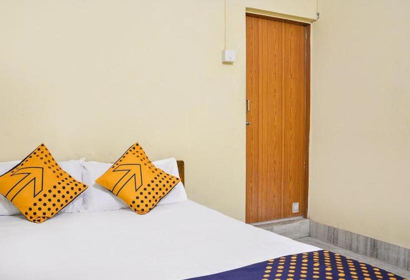 ホテル Spot On 76575 Tulsi Guest House