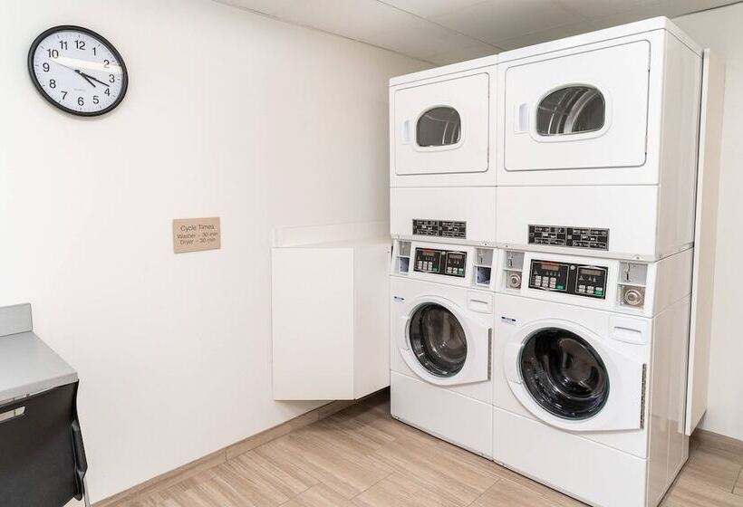 فندق Springhill Suites By Marriott Irvine Lake Forest