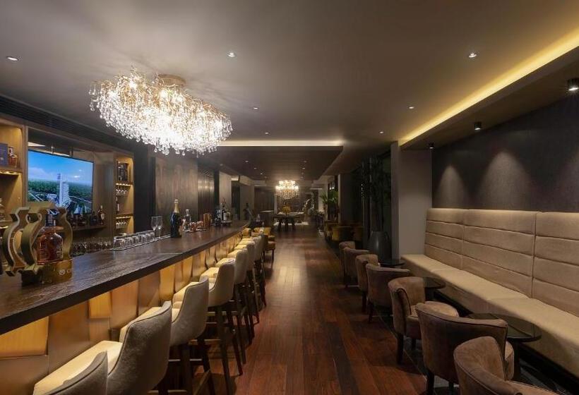 هتل Swissôtel Santa Cruz De La Sierra