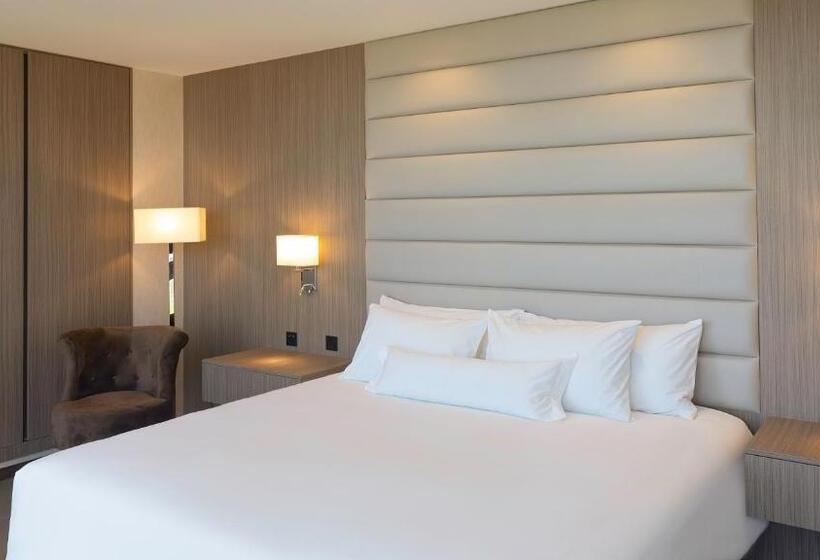 هتل Swissôtel Santa Cruz De La Sierra