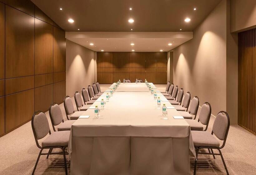 هتل Swissôtel Santa Cruz De La Sierra