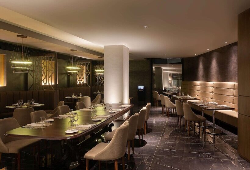 هتل Swissôtel Santa Cruz De La Sierra