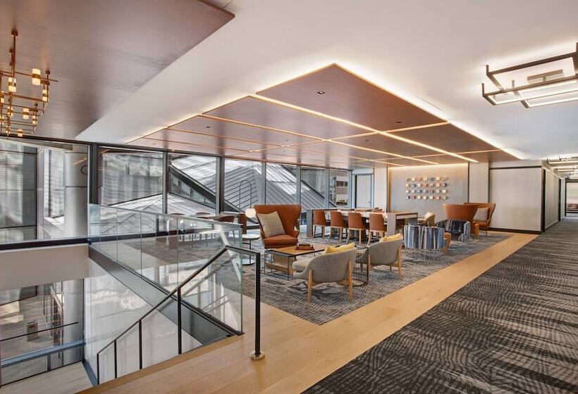 فندق The Farnam, Autograph Collection