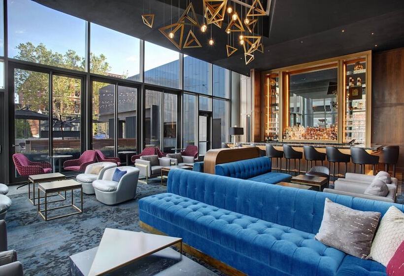 فندق The Farnam, Autograph Collection