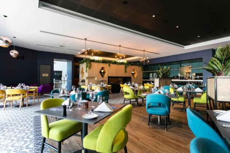 هتل The Remington Orange