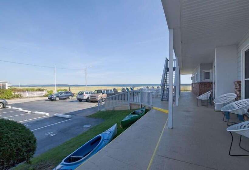 Kebek 3 Oceanside Motel