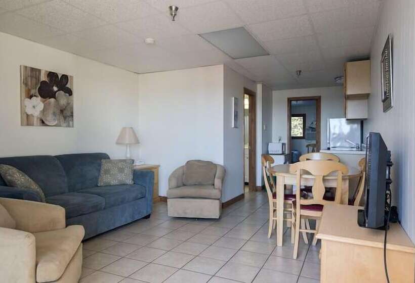 Kebek 3 Oceanside Motel