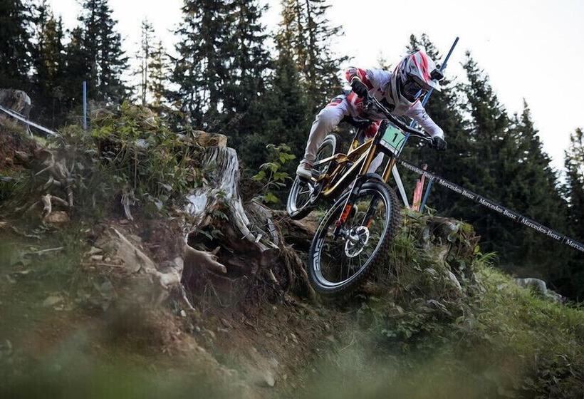 Мотель Grischalodge Das Hotel Mit Bergblick Seit 1929   Bitte Beachten Sie Beim Buchen Auf Die Zimmerkatego