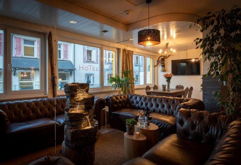 Мотель Grischalodge Das Hotel Mit Bergblick Seit 1929   Bitte Beachten Sie Beim Buchen Auf Die Zimmerkatego