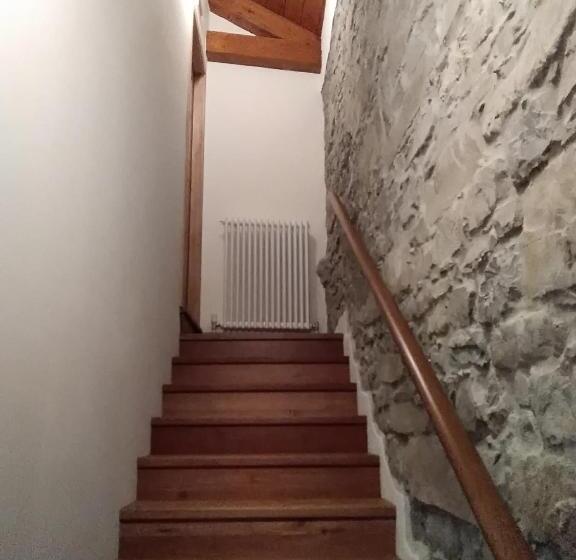 بنسيون Camere B81 Di Strain Neva