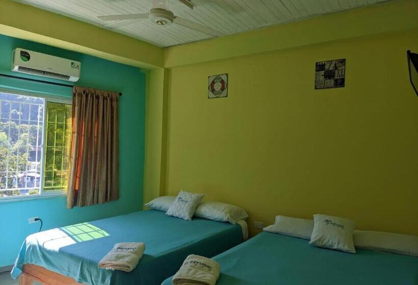 ペンション El Refugio Minca