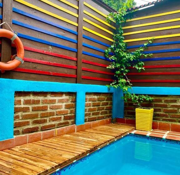 ペンション El Refugio Minca