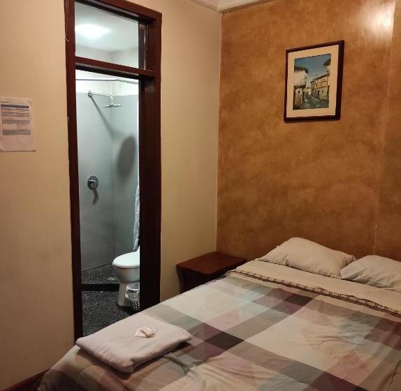 بنسيون Hostal Amancay