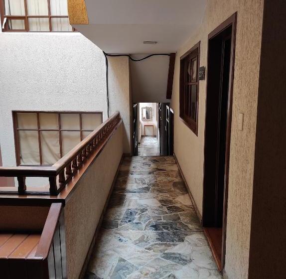 Pension Hostal Amancay