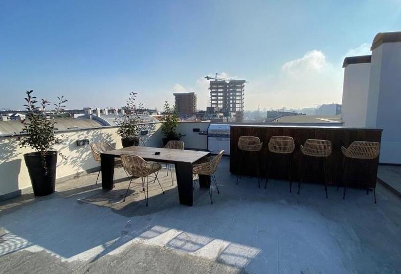 پانسیون Korpa Deli Rooms Spa