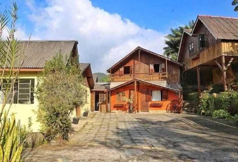 Пансион Pousada Colibri Serrano