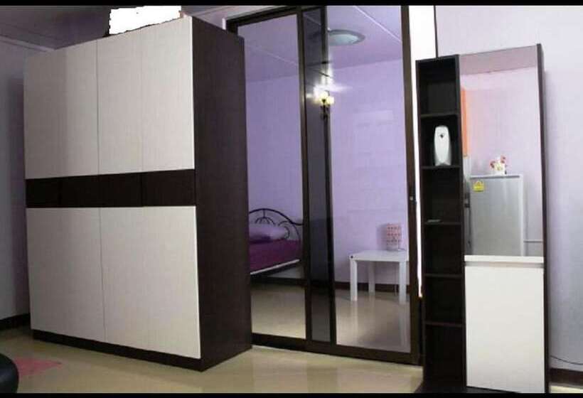 پانسیون Room In Bb   Poppular Palace Don Mueang Bangkok