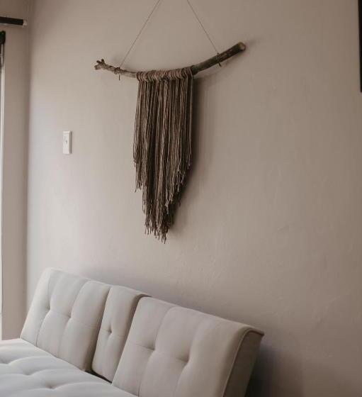 بنسيون Villa Rose Guesthouse & Venue