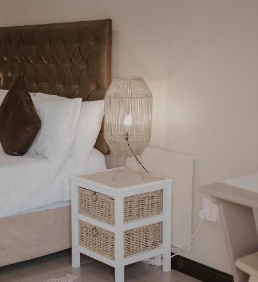 بنسيون Villa Rose Guesthouse & Venue