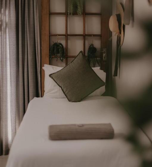 بنسيون Villa Rose Guesthouse & Venue