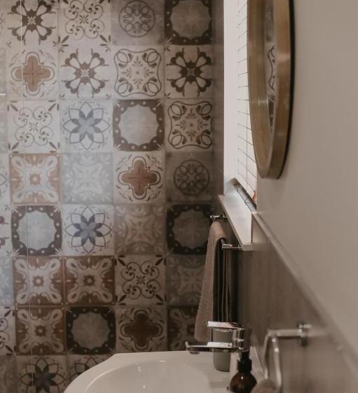 بنسيون Villa Rose Guesthouse & Venue