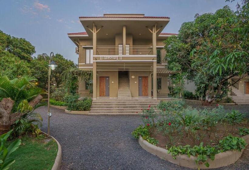 אתר נופש Sterling Gir