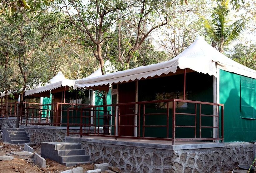 אתר נופש The Campollian Club