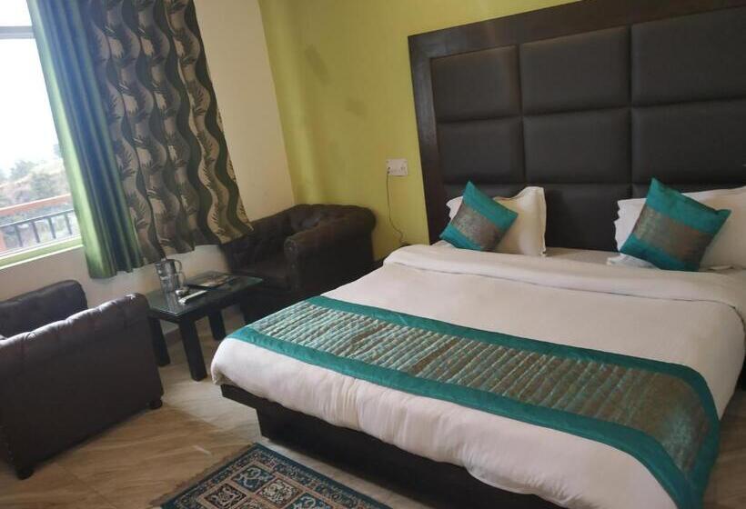 Royal Breeze Hotel & Restaurant Received Most Rated Traveller Award Property For Year 2023 2024 !!