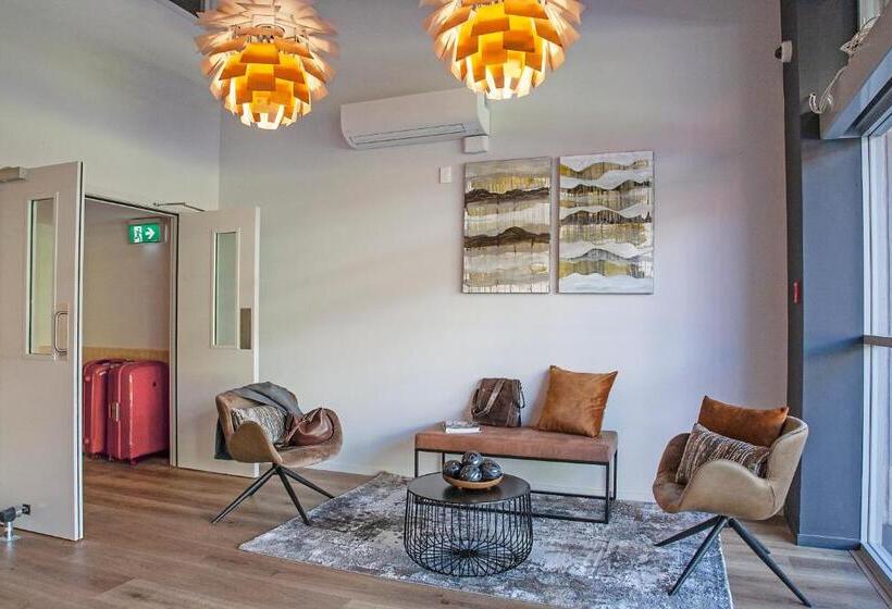 Sojourn Apartment Hotel   Riddiford