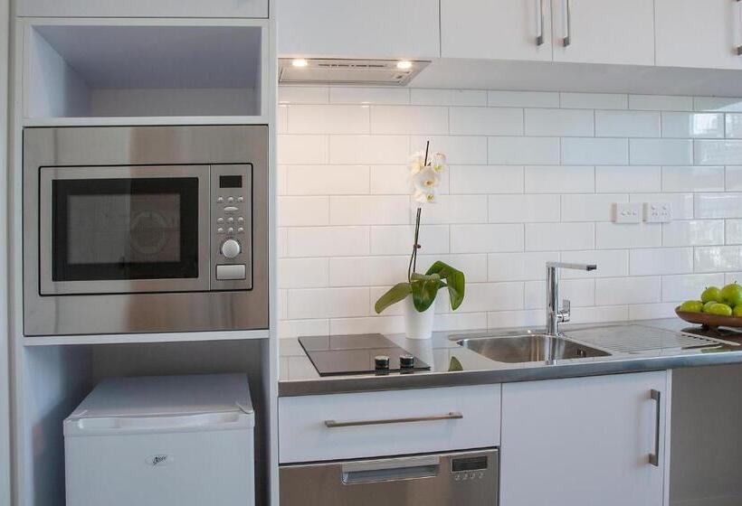 Sojourn Apartment Hotel   Riddiford