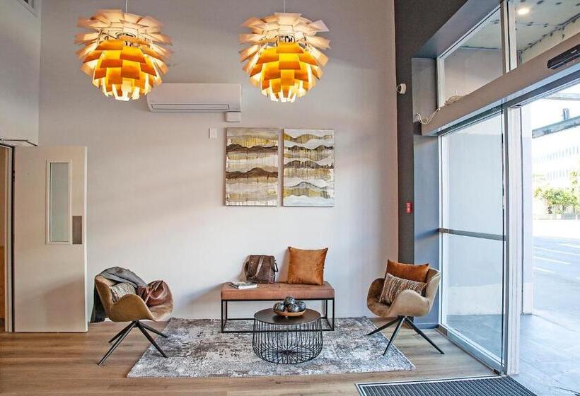 Sojourn Apartment Hotel   Riddiford