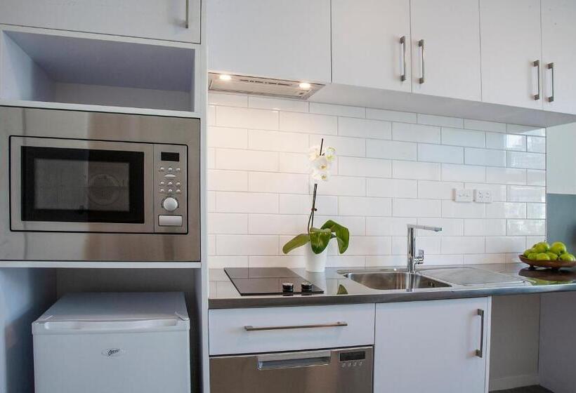 Sojourn Apartment Hotel   Riddiford