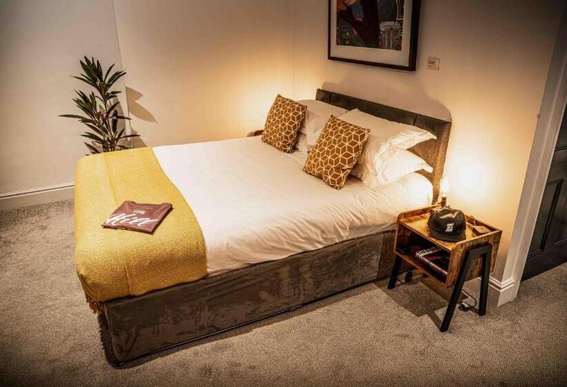 הוסטל Caffeine&machine