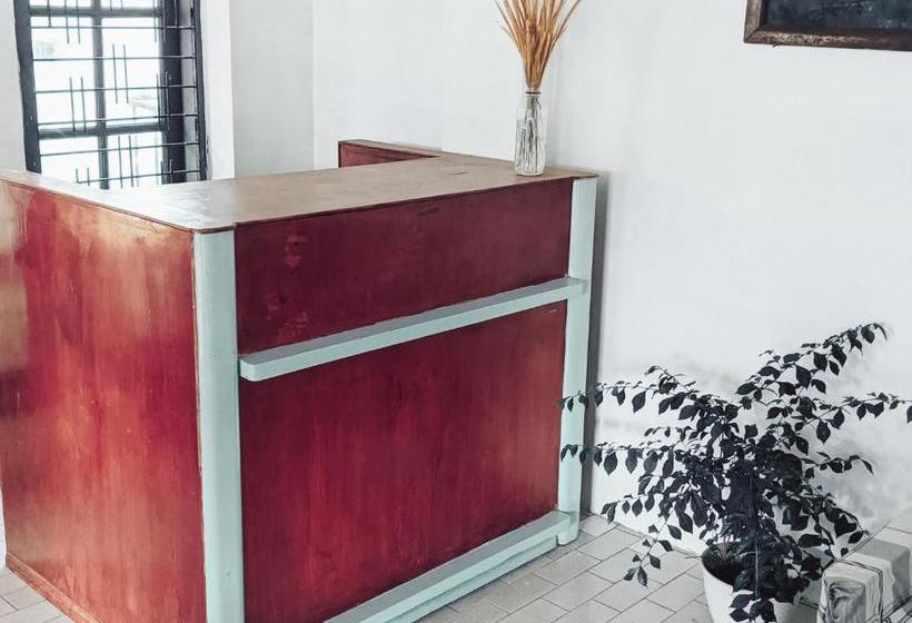 호스텔 Fafan Budget