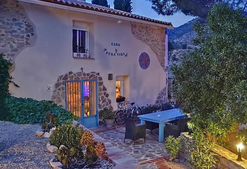 مبيت وإفطار Casa Pura Vida