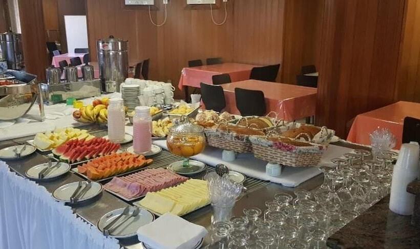 Binder Hotel Mogi Guaçu