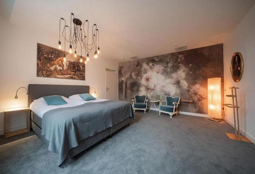 Boutique Hotel & Brasserie De Heerlyckheid