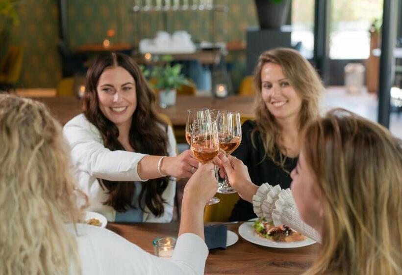 Boutique Hotel & Brasserie De Heerlyckheid