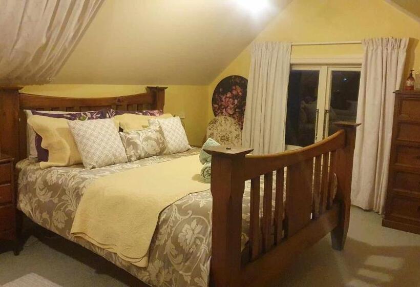 Century House B & B Flatlette