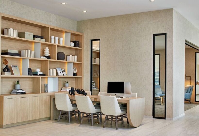 Ac Hotel By Marriott Fort Lauderdale Beach