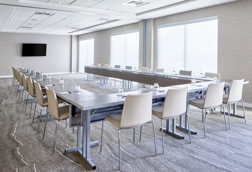 Ac Hotel By Marriott Fort Lauderdale Beach