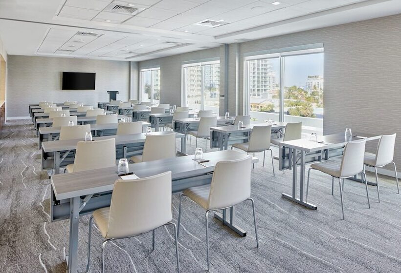 Ac Hotel By Marriott Fort Lauderdale Beach