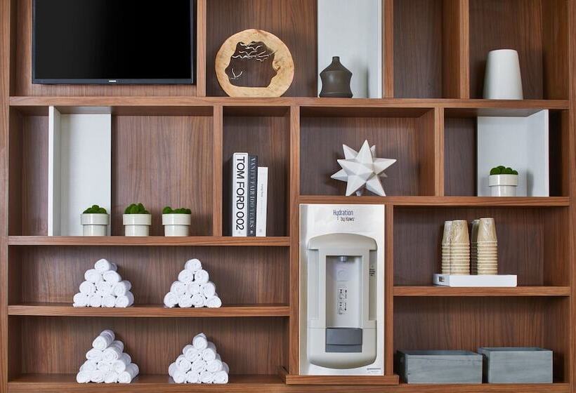 Ac Hotel By Marriott Fort Lauderdale Beach