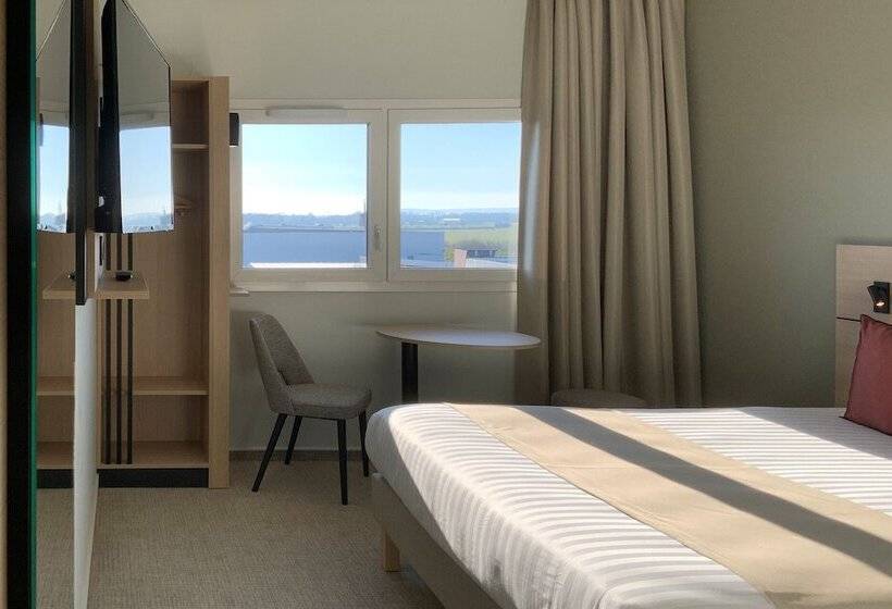 Отель Akena Troyes La Chapelle Stluc