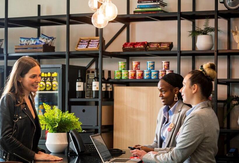 Aparthotel Adagio London Stratford