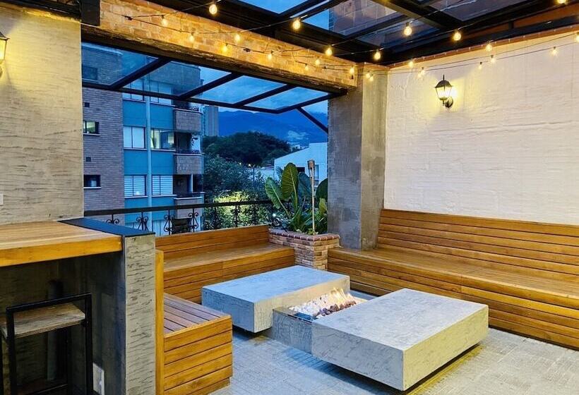 فندق Casa Santafe   Coliving