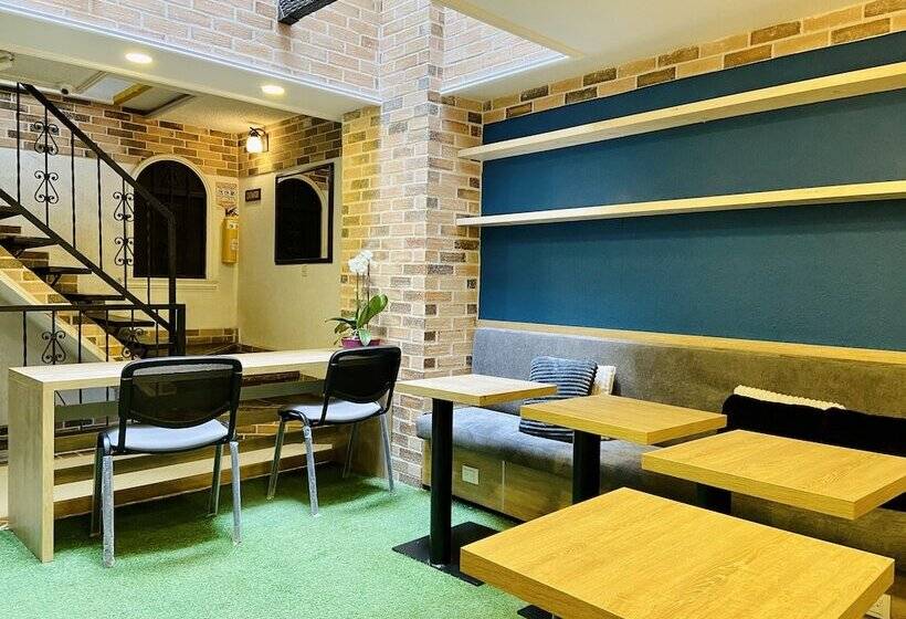 فندق Casa Santafe   Coliving