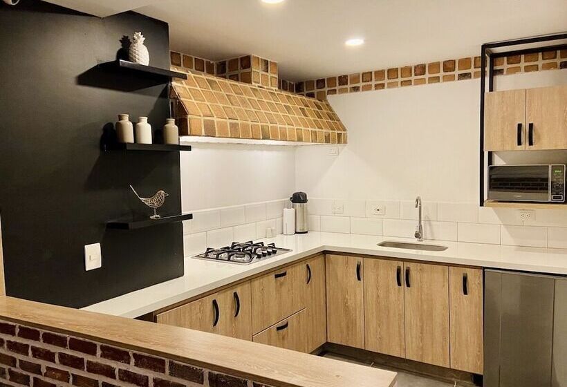 فندق Casa Santafe   Coliving