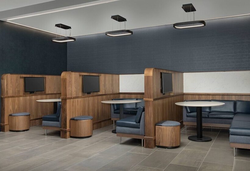 فندق Courtyard By Marriott Indianapolis Plainfield